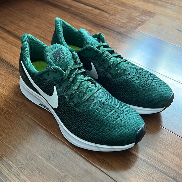 Nike Shoes - Women’s Nike Zoom Pegasus 35 Running Shoes